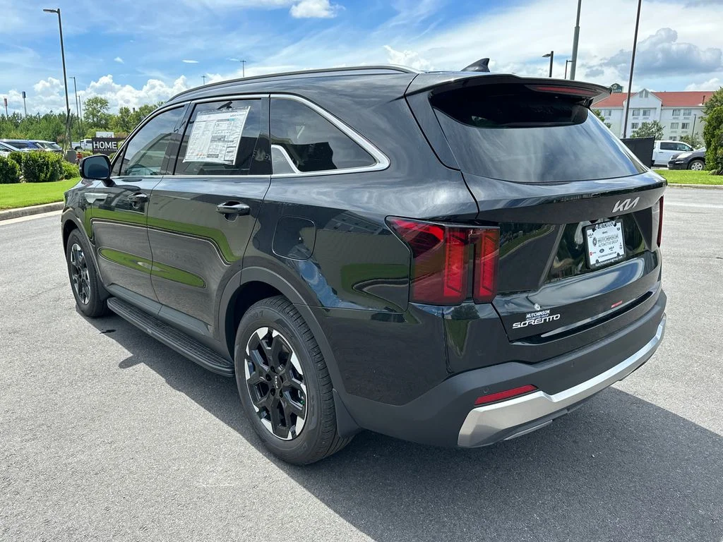 New 2026 Black Kia S image 5