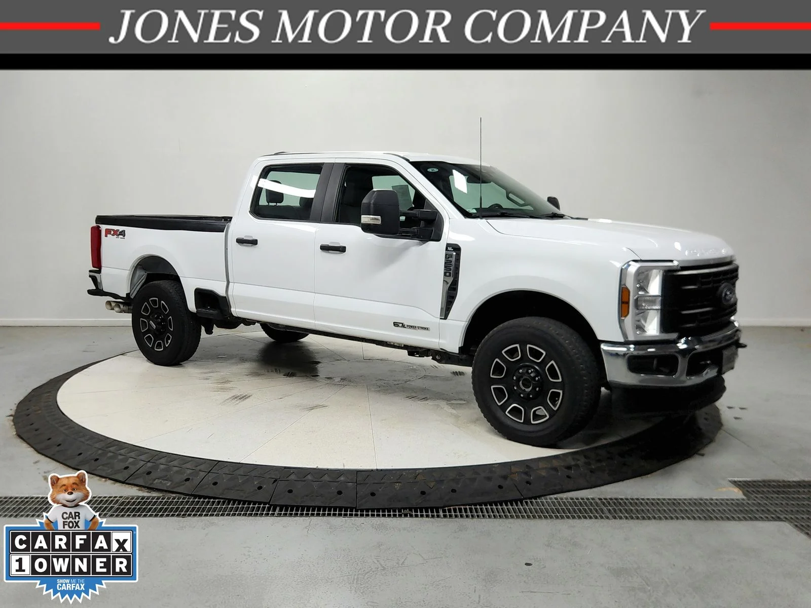 Used 2024 Oxford White Ford XL image 1