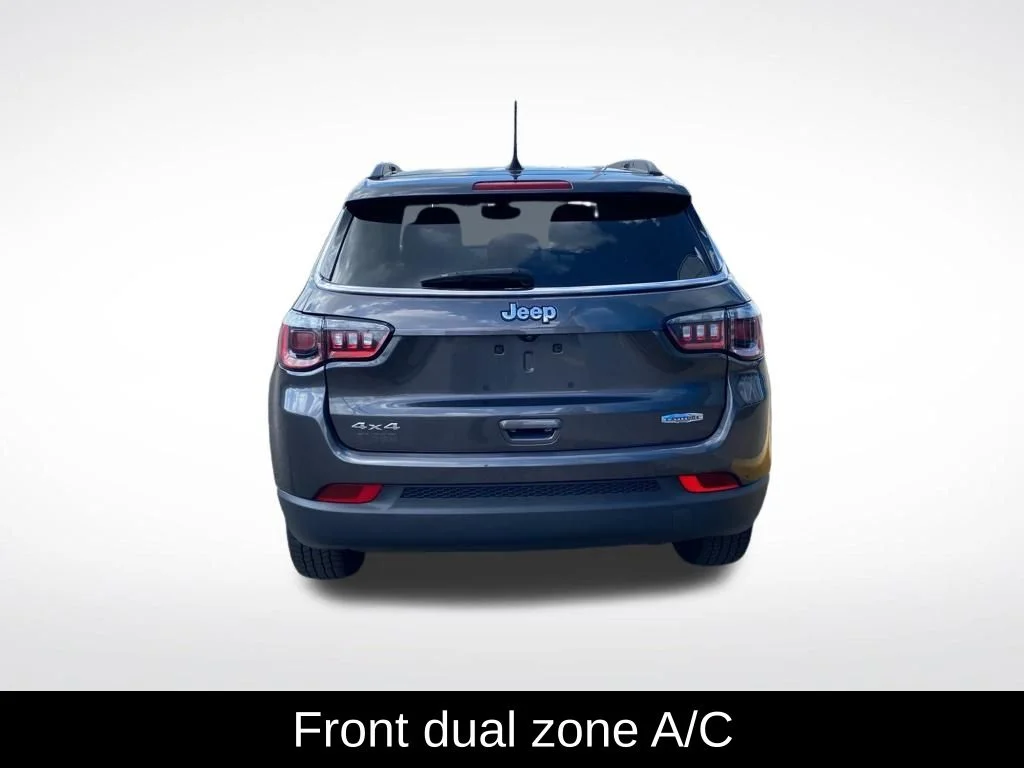 Used 2021 Gray Jeep Latitude image 6