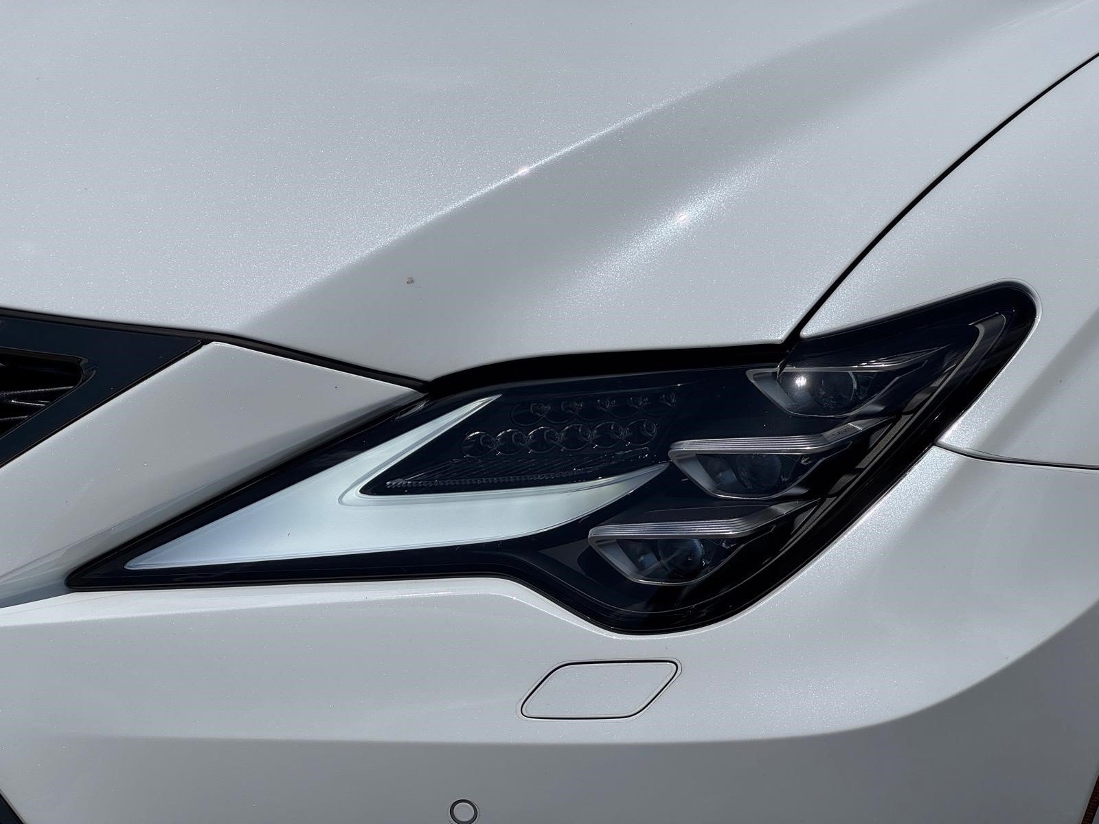 Used 2022 Ultra White Lexus F image 9