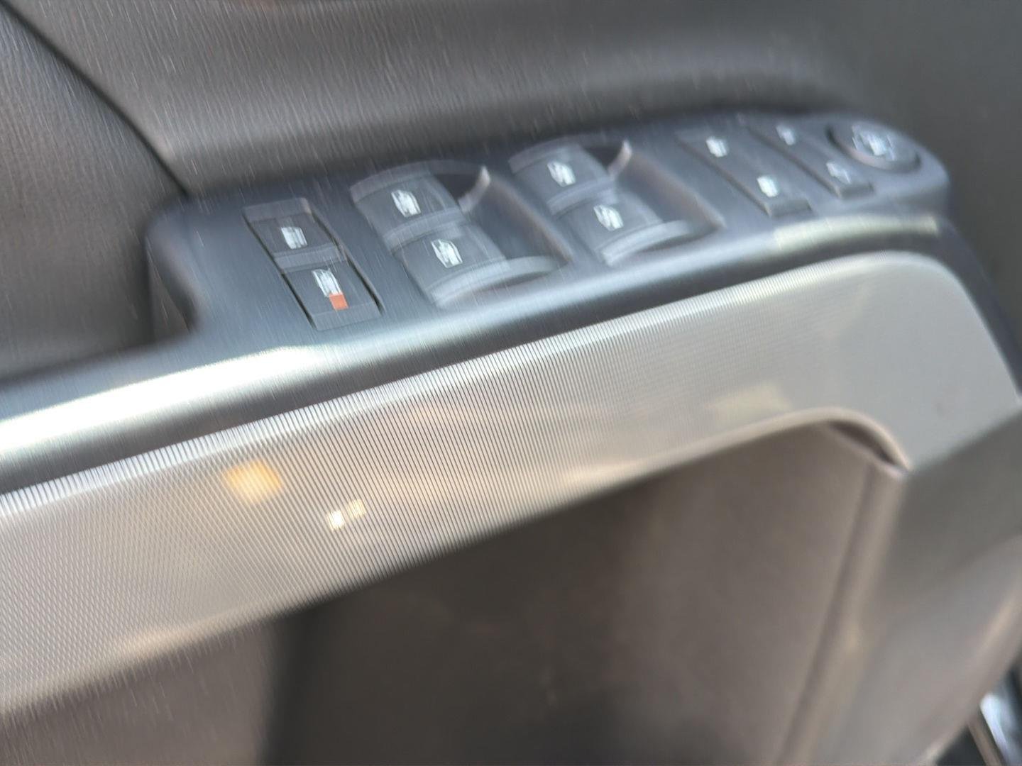 Used 2018 Black Chevrolet LT image 12