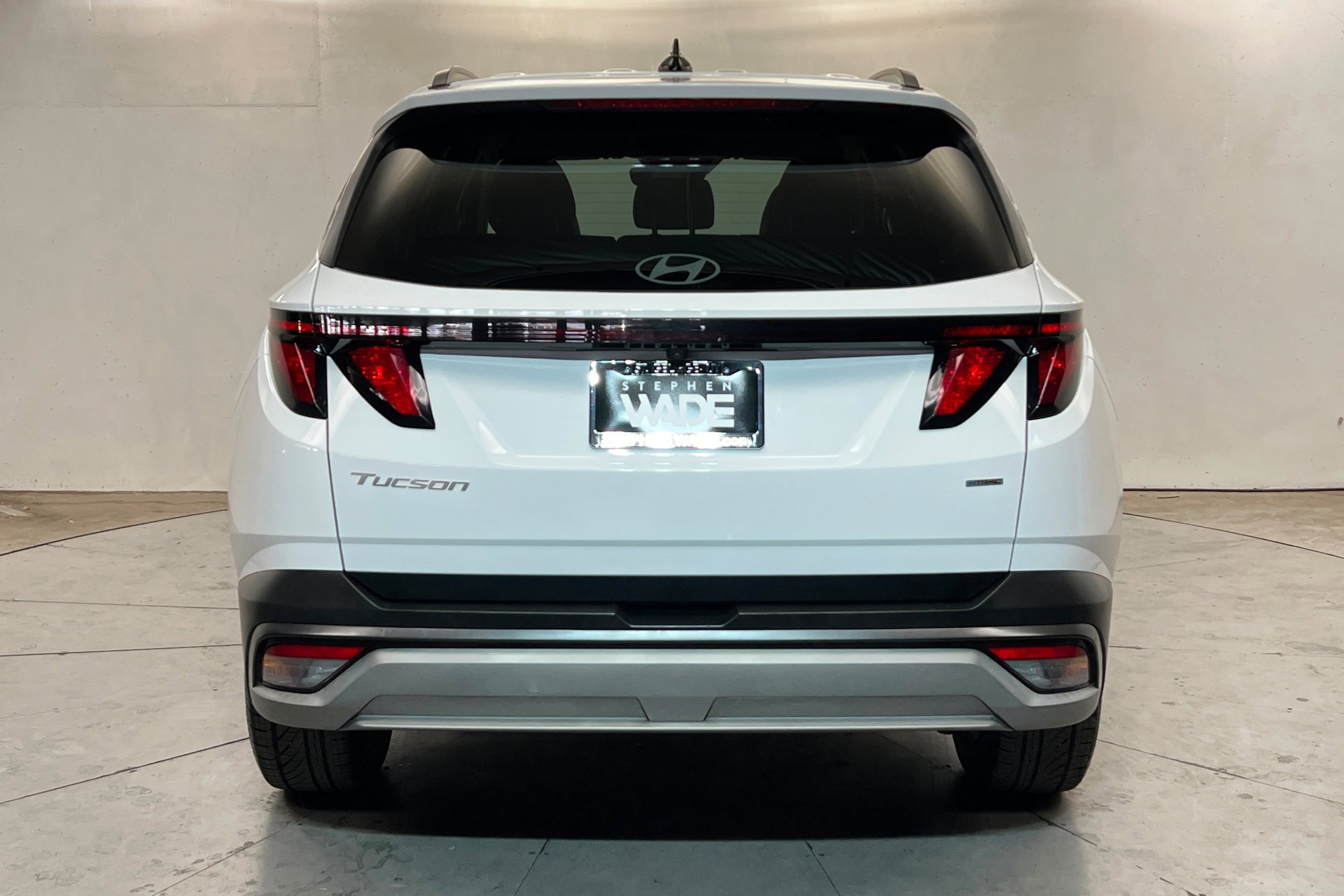 Used 2025 Serenity White Pearl Hyundai SEL image 5