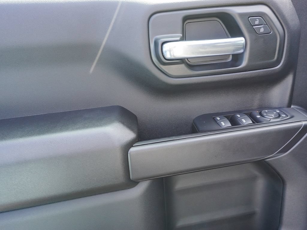 2026 Chevrolet Silverado 1500 Custom - Photo 18