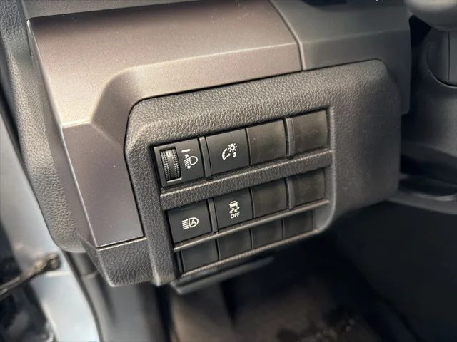 2026 Toyota Tacoma SR5 - Photo 14