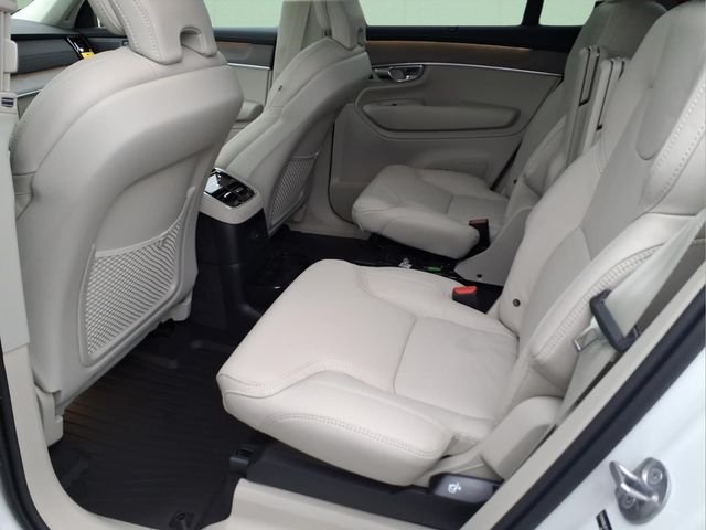 New 2026 Crystal White Volvo Ultra image 11