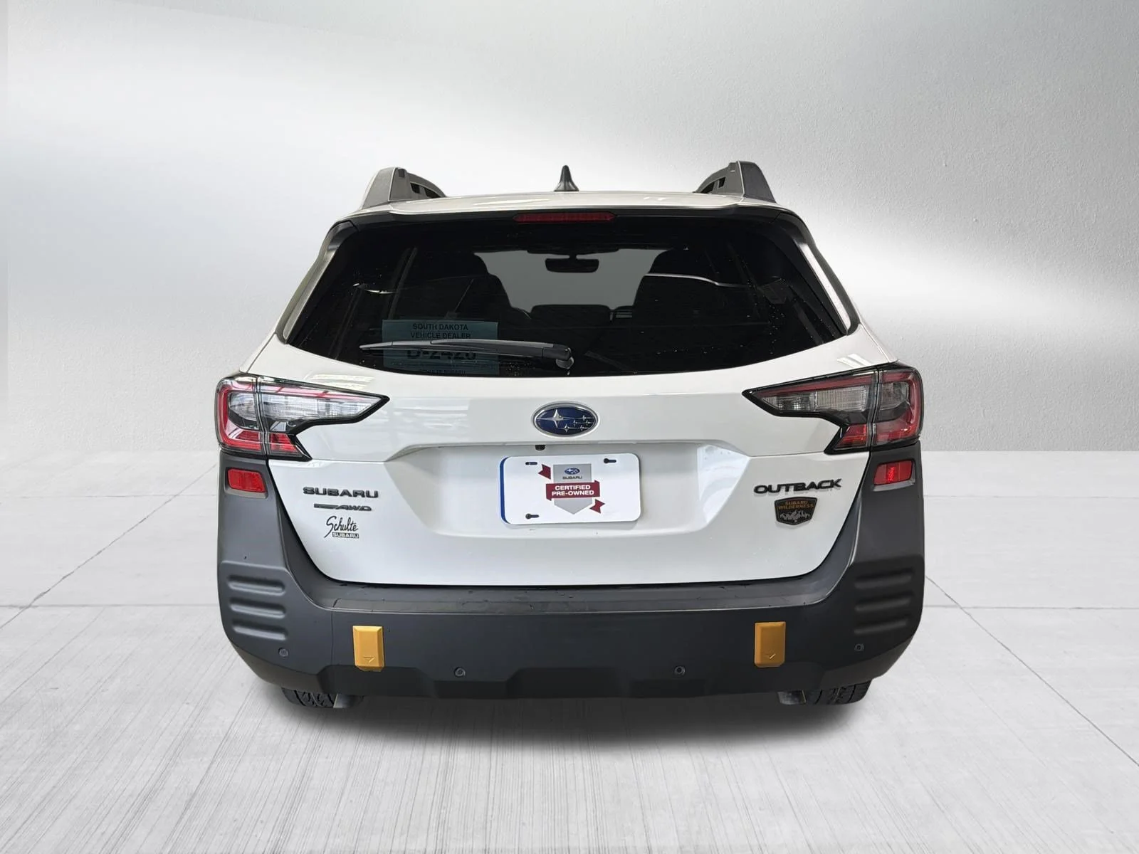Used 2023 Crystal White Pearl Subaru Wilderness image 6