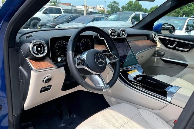 Used 2026 Blue Mercedes-Benz GLC 300 image 14