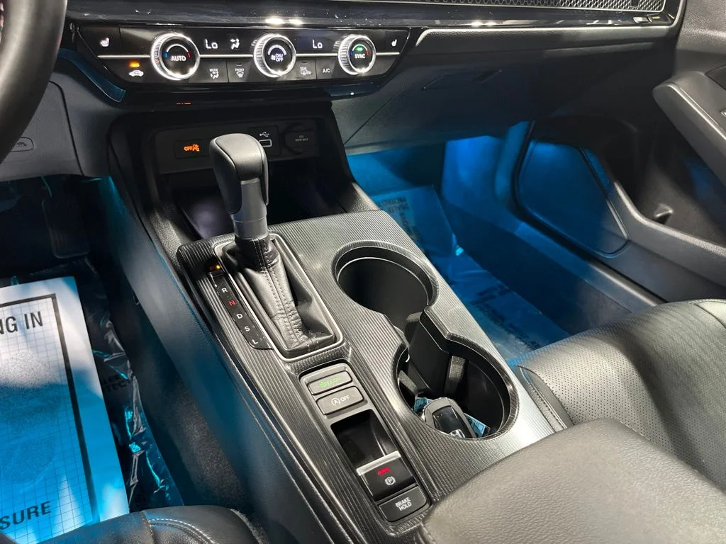 2024 Honda Civic Hatchback EX-L - Photo 23