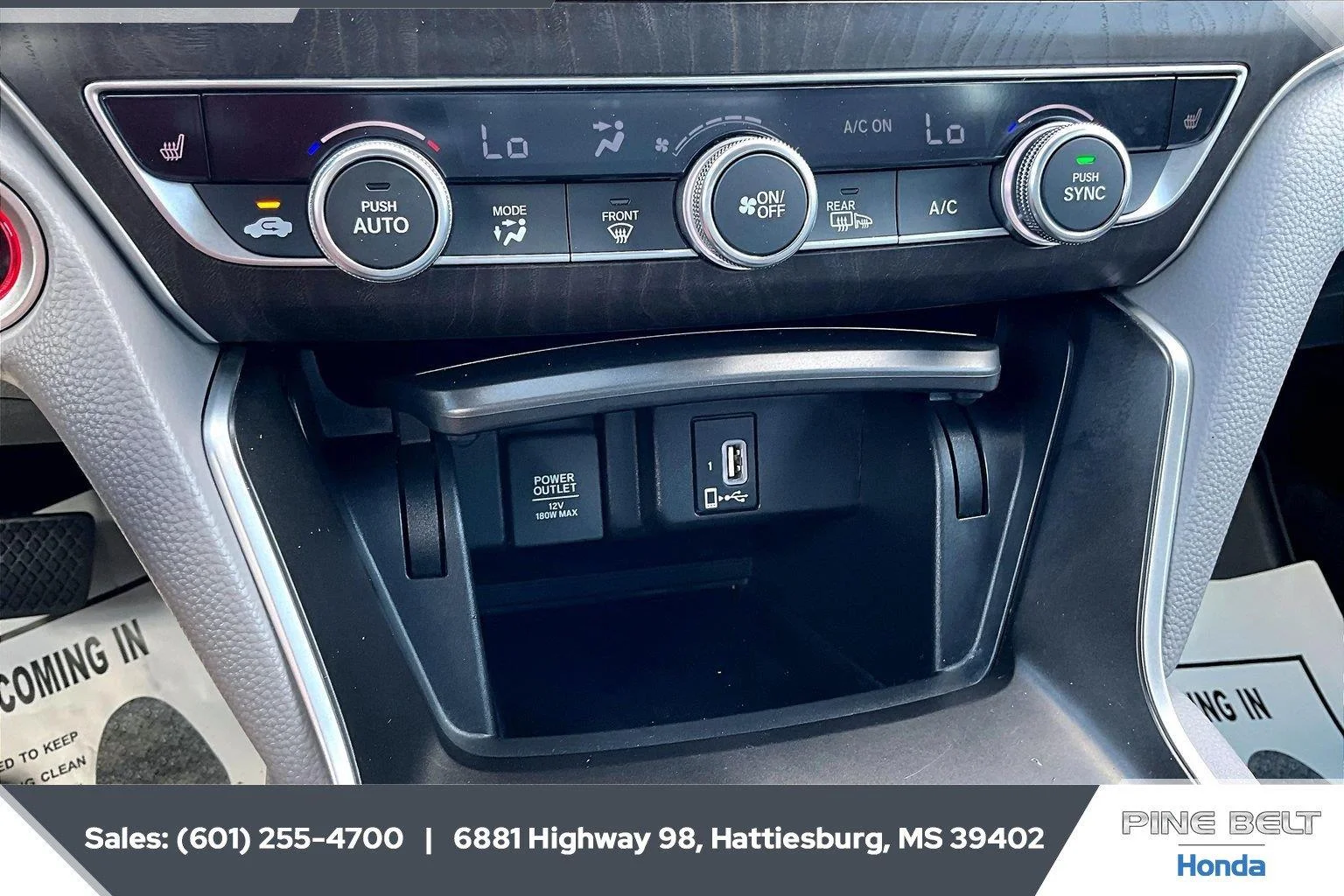 Used 2019 Lunar Silver Metallic Honda EX image 23