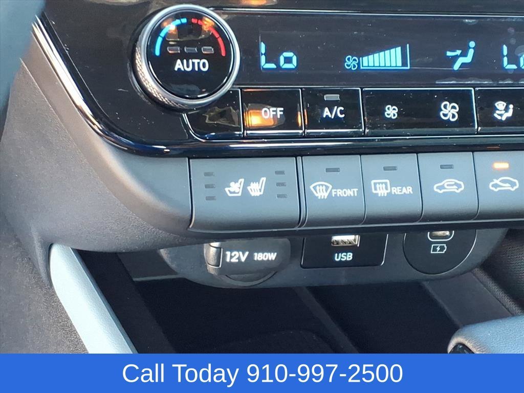 Used 2024 White Hyundai Limited image 25