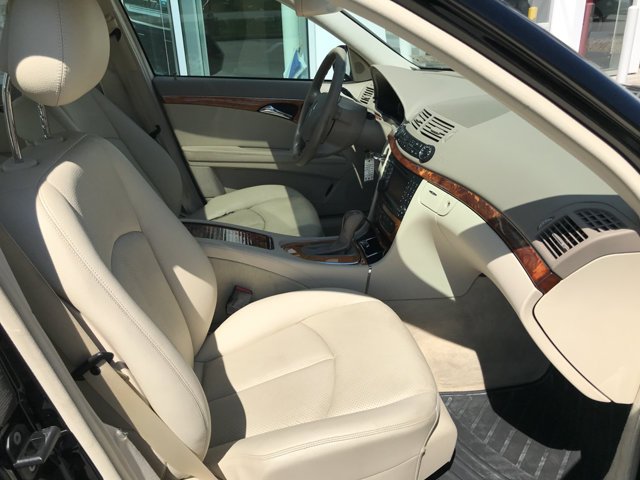 Used 2006 Black Mercedes-Benz 3.5L image 28