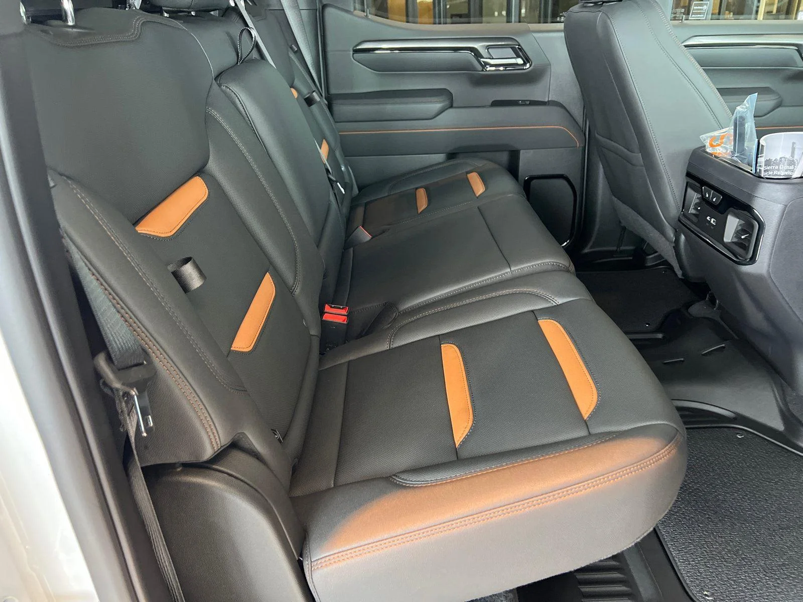 2026 GMC Sierra 1500 AT4 - Photo 11