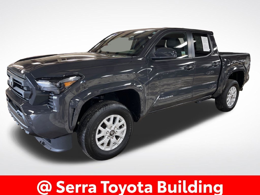 Used 2025  Toyota SR5 image 1