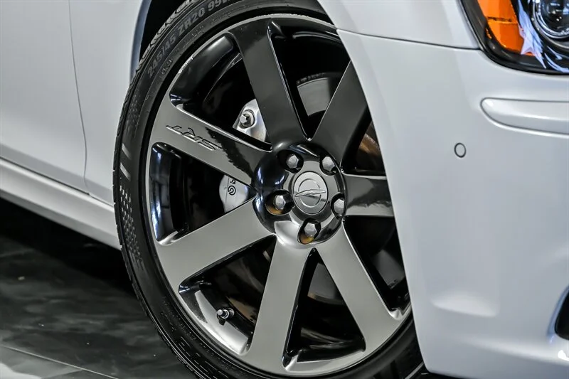 Used 2013 Bright White Clear Coat Chrysler SRT8 image 3