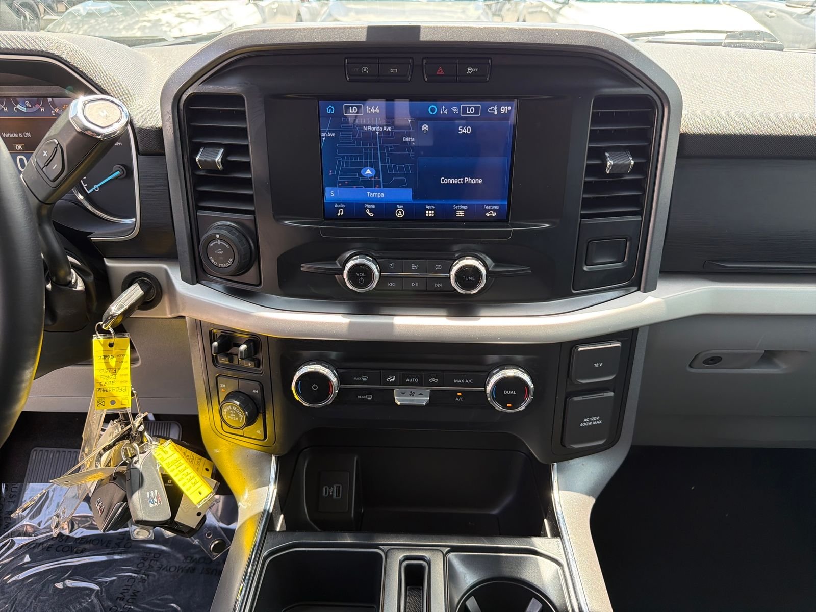 Used 2023 Black Ford XLT image 18
