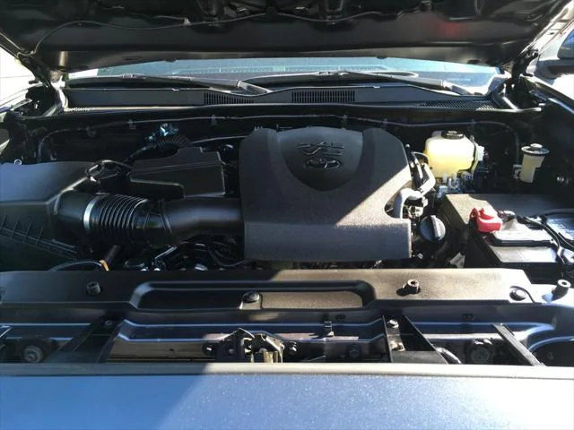 Certified Used 2022 MAGNETIC GRAY MET. Toyota  image 13