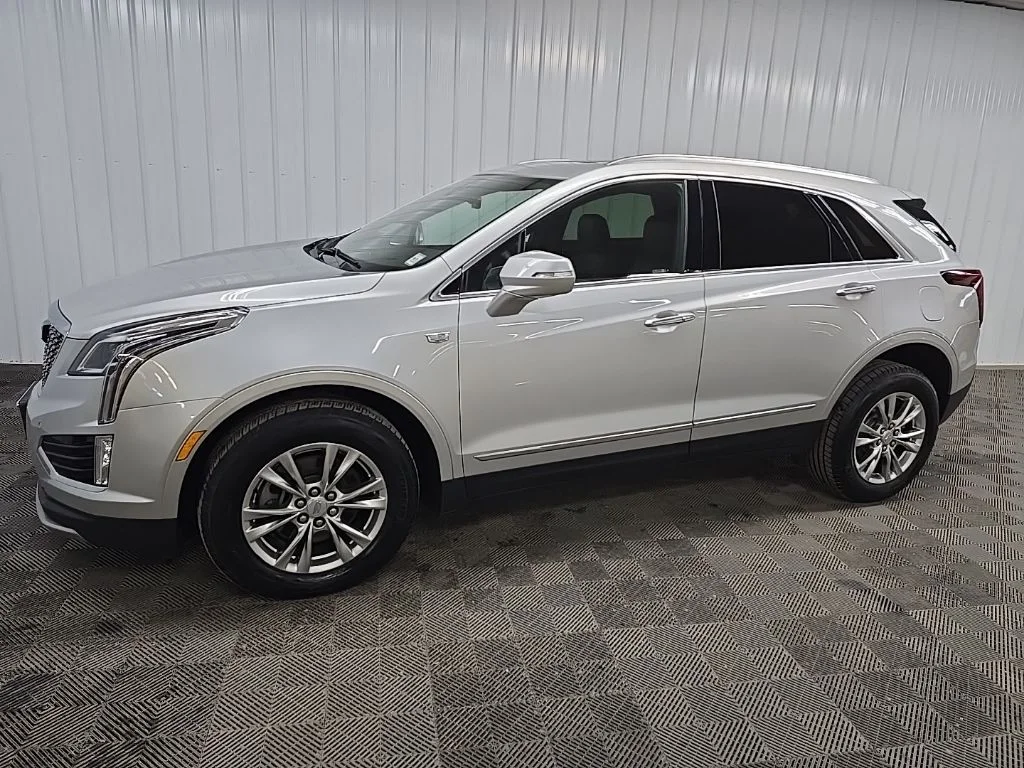Used 2020 Silver Cadillac Premium Luxury image 6