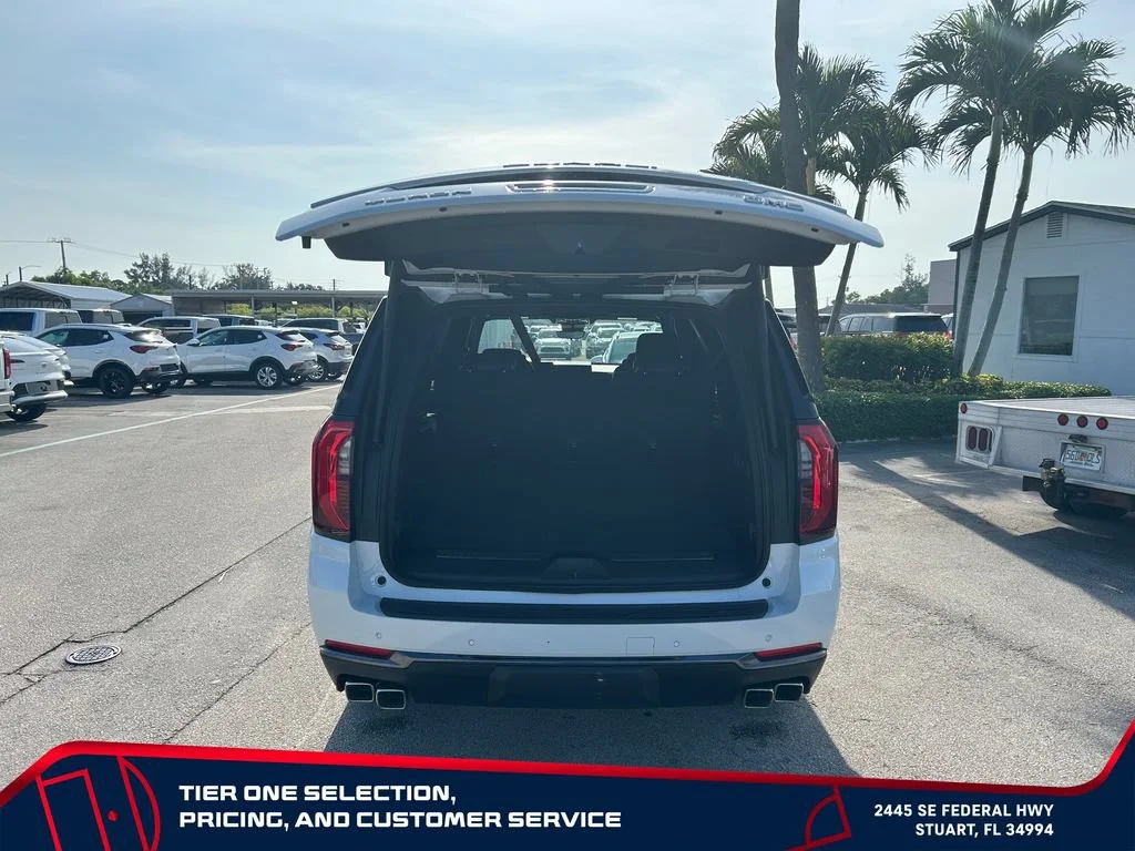 New 2026 Glacier White Tricoat GMC Denali Ultimate image 10