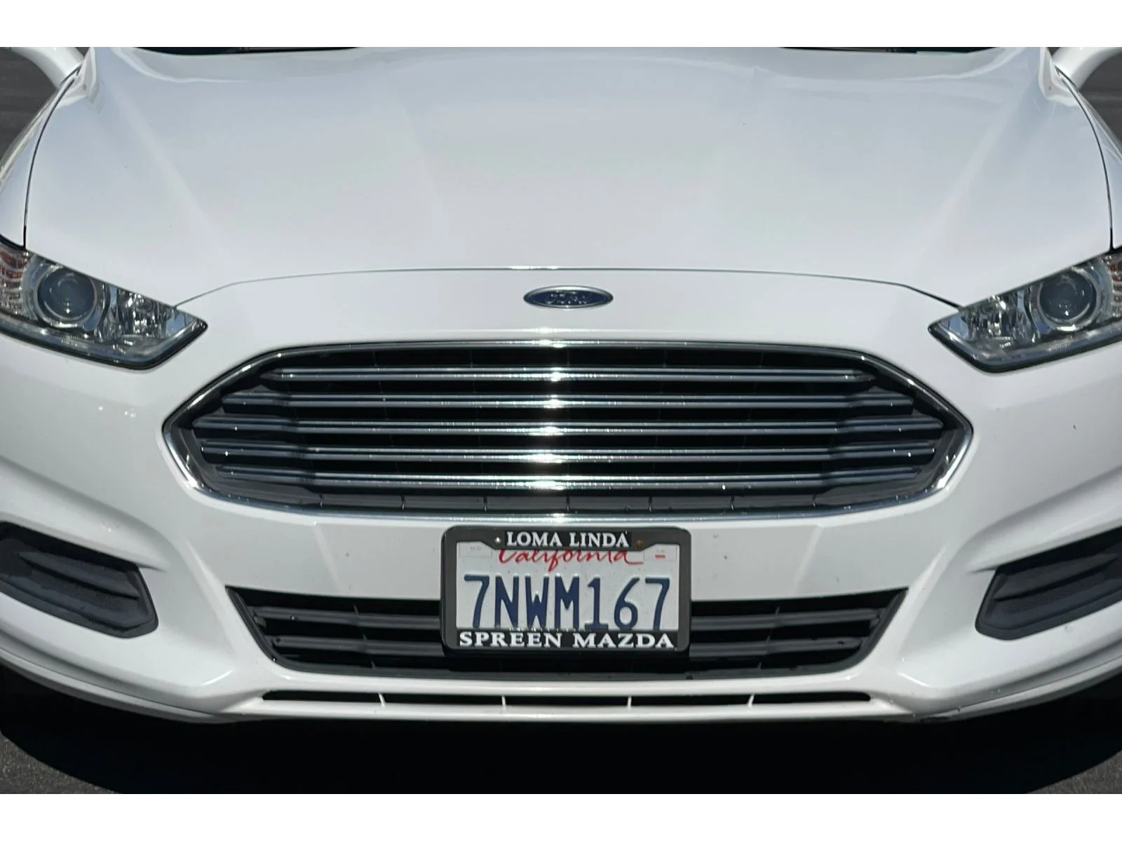 Used 2016 Oxford White Ford SE image 14