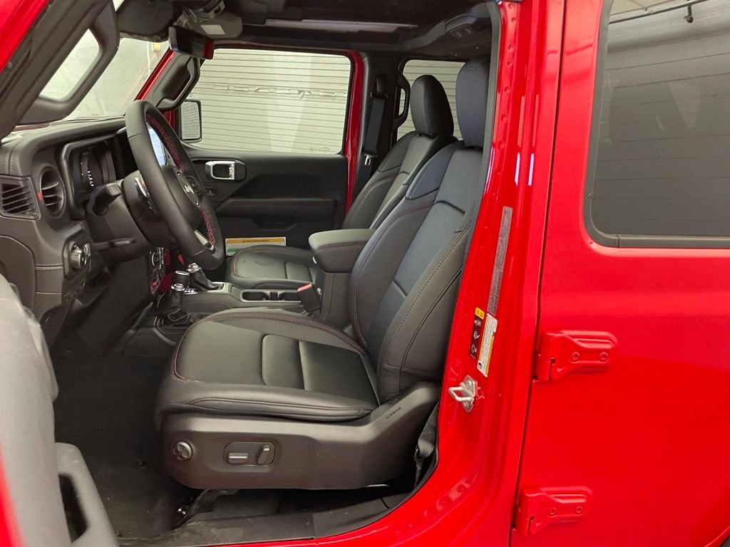 New 2026 Firecracker Red Clearcoat Jeep Moab 392 image 18