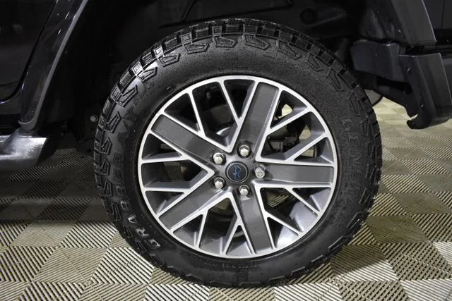 Used 2024 Black Jeep High Altitude 4xe image 43