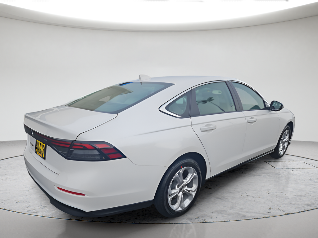 2025 Honda Accord LX - Photo 3