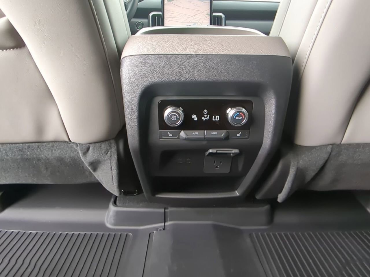 2026 GMC Acadia Elevation - Photo 25
