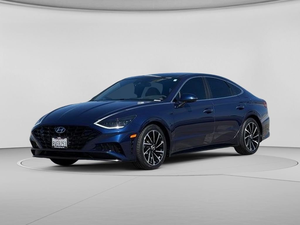 Used 2021 Blue Hyundai Limited image 9