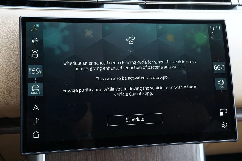 New 2026 British Racing Green Land Rover SE image 24