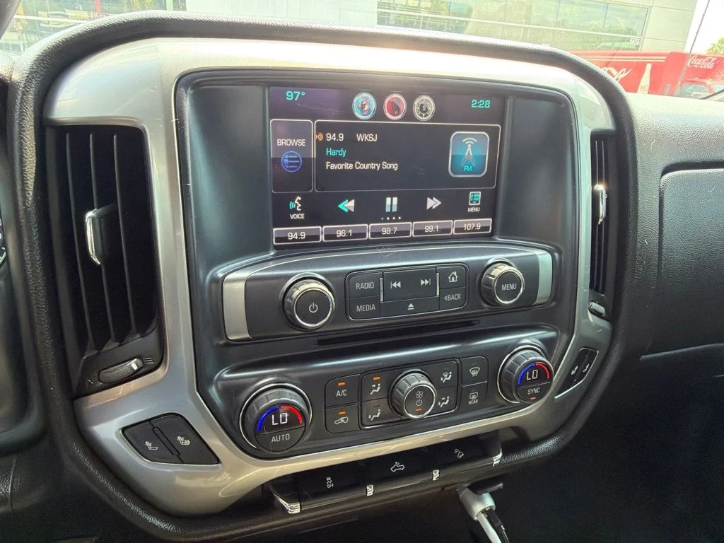 Used 2014 White Chevrolet LT image 8
