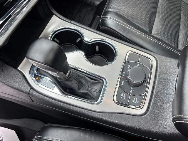 Used 2021 Blue Jeep Limited image 26