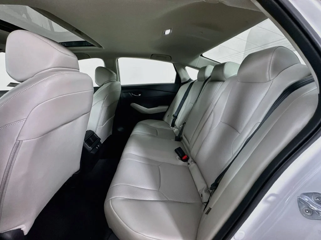 New 2026 Platinum White Pearl Honda EX-L image 29