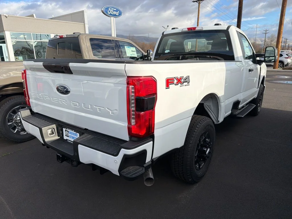 New 2025 Oxford White Ford F-350® XL image 6