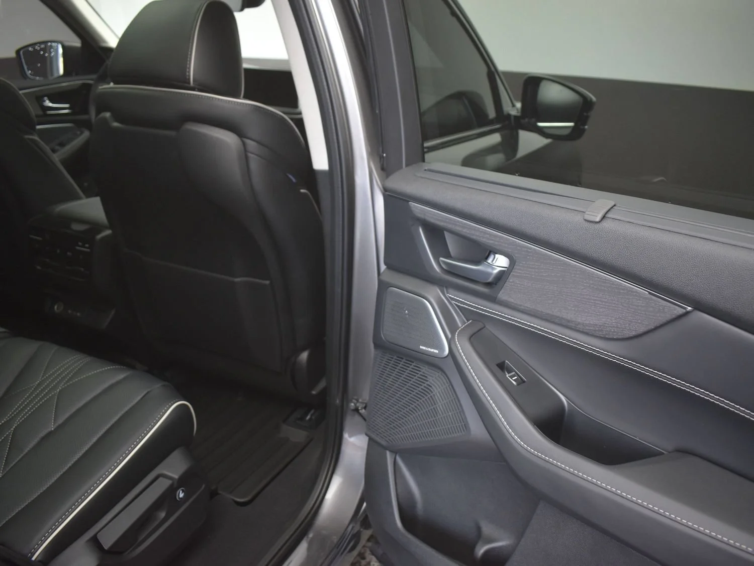 New 2026 Gray Acura w/Advance Package image 27