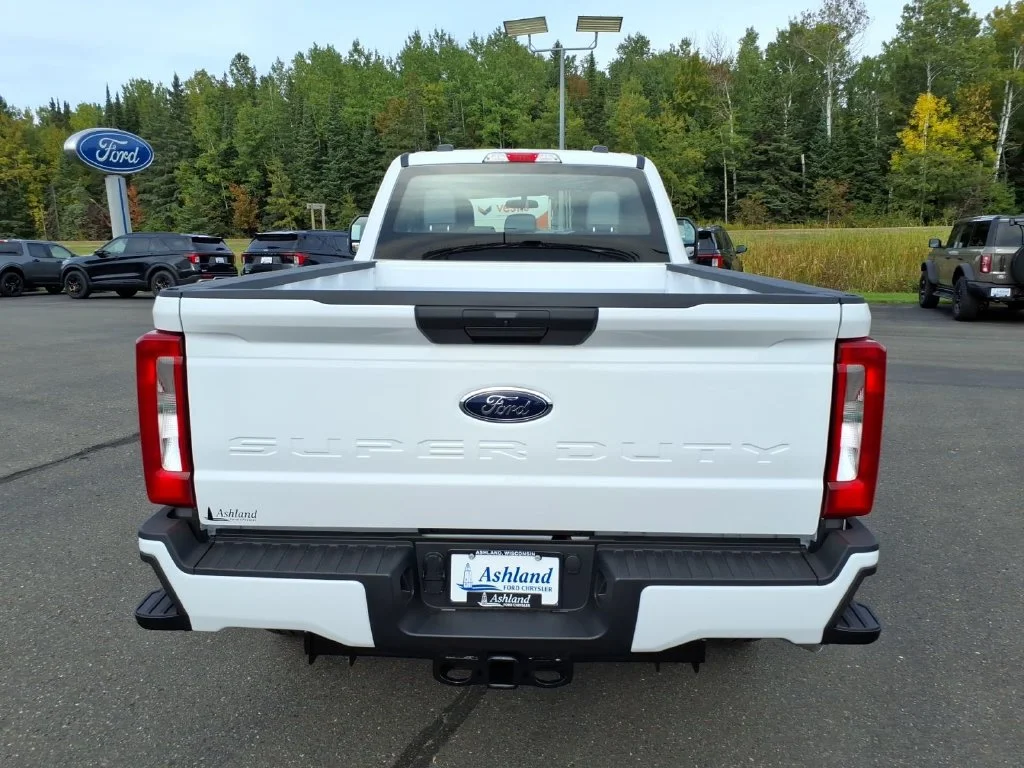 New 2026 Oxford White Ford F-350® XL image 6