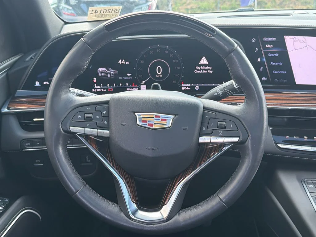 Used 2024 White Cadillac Premium Luxury image 24