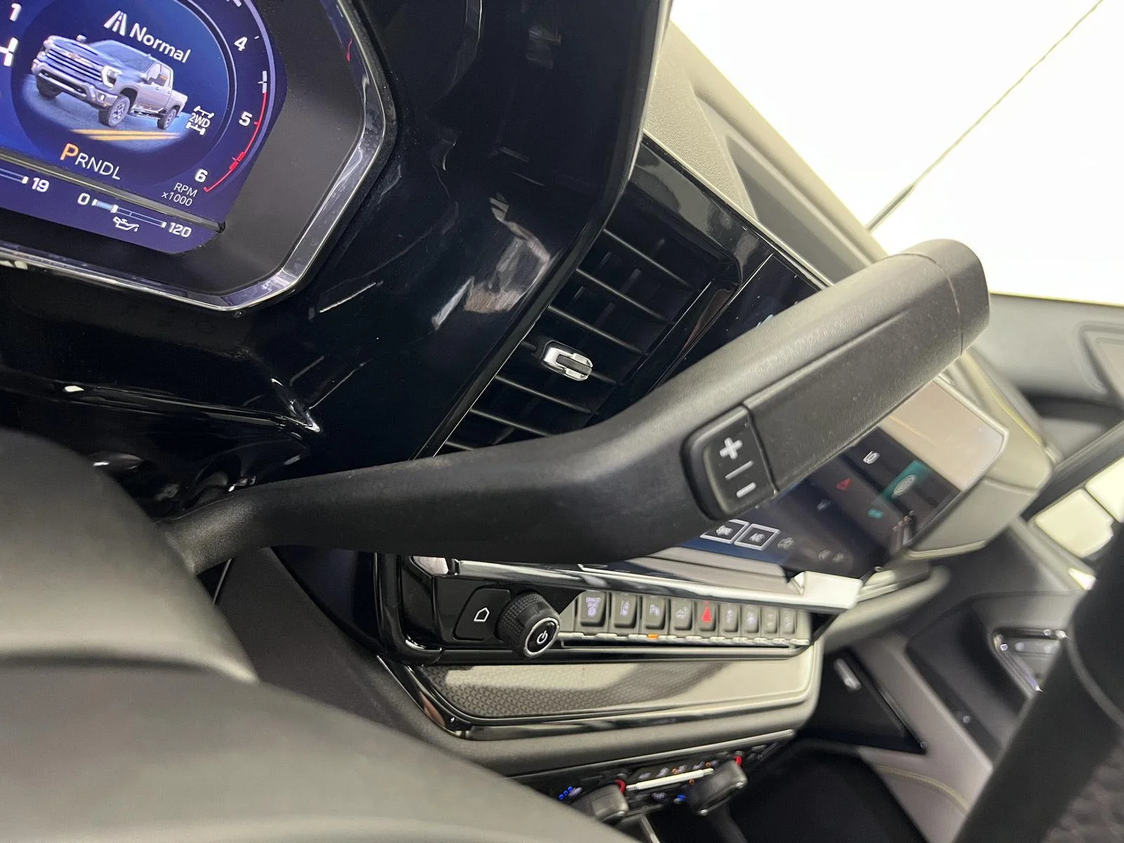 Used 2024 Black Chevrolet ZR2 image 19