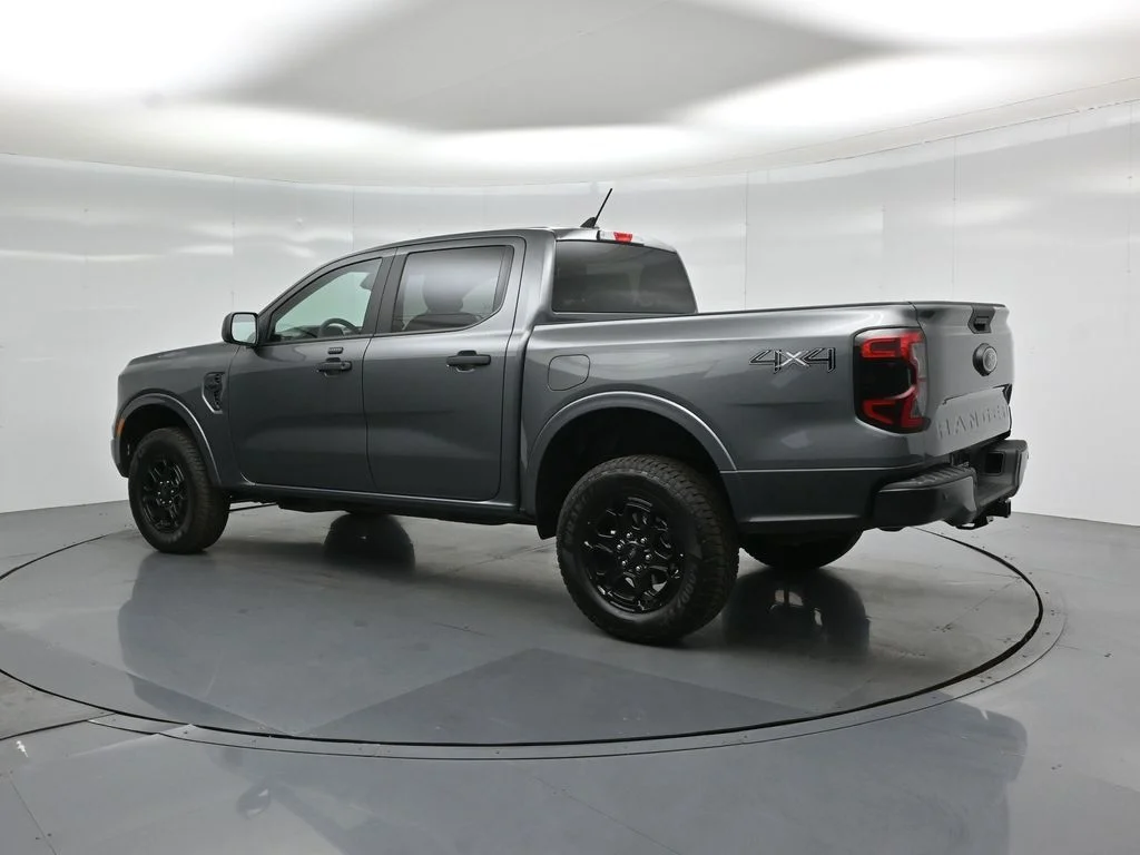 New 2026 Marsh Gray Ford XLT image 6