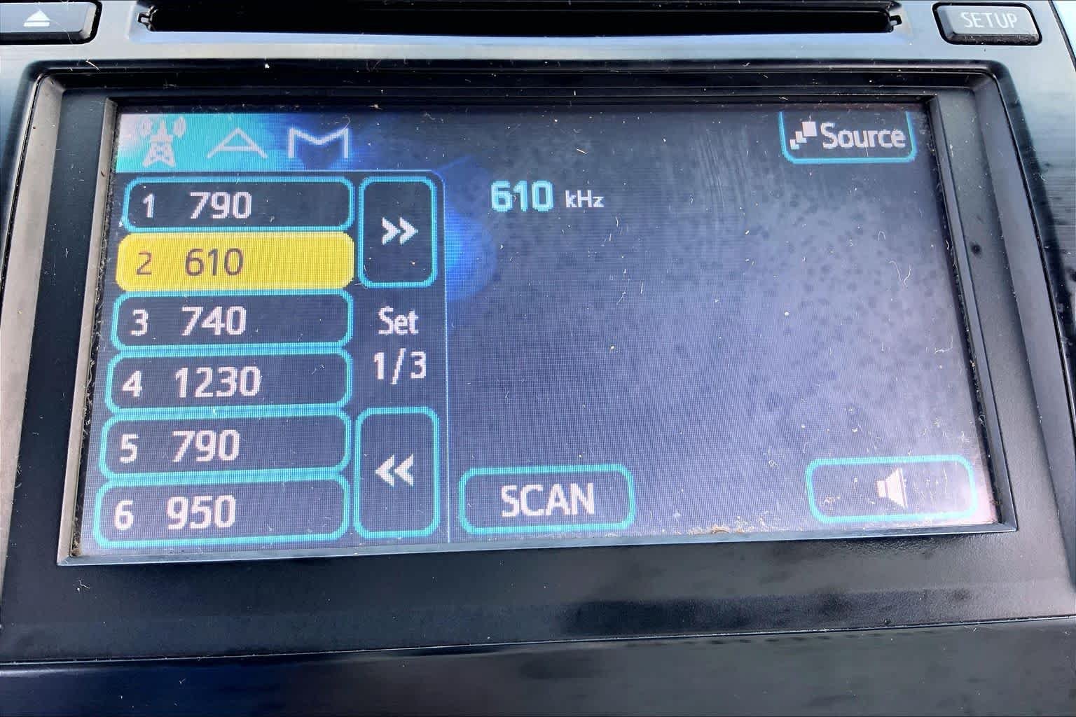 Used 2013 Magnetic Gray Metallic Toyota SE image 33