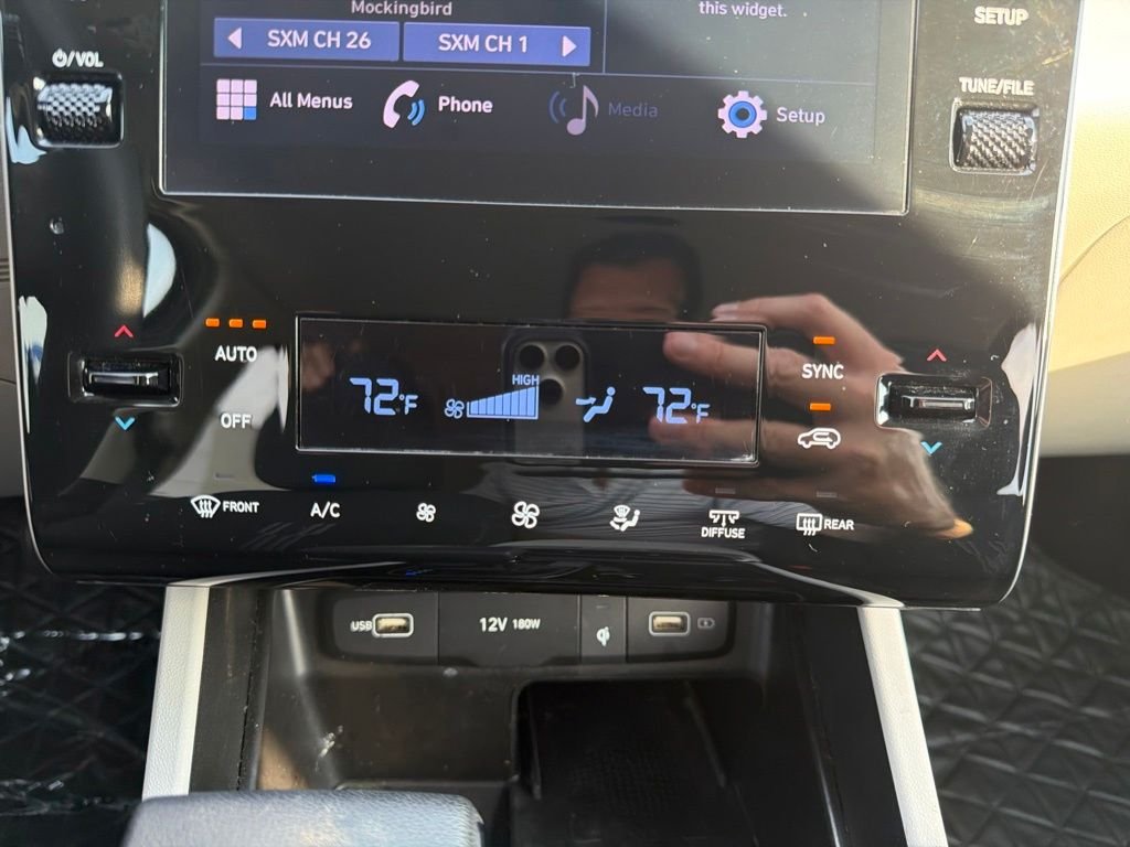 Used 2024 Black Pearl Hyundai SEL image 32