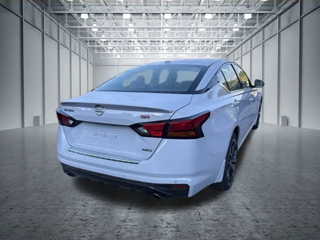 Used 2023 Gray Nissan 2.5 SR image 3