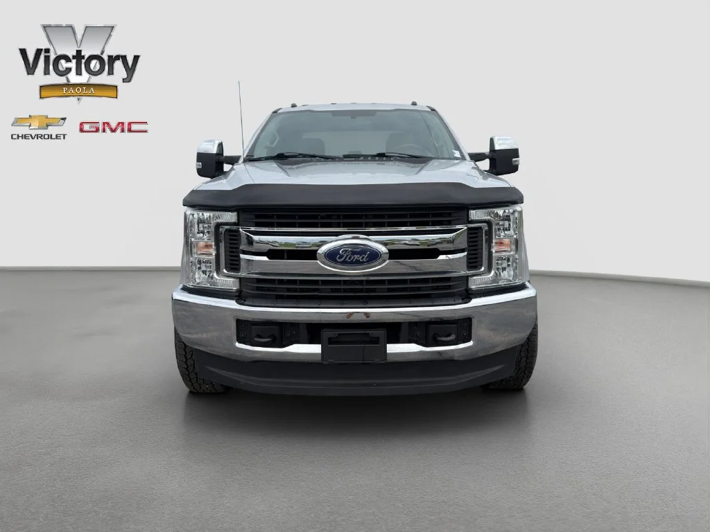 Used 2019 Ford F-250 Super Duty XLT with VIN 1FT7W2B69KED74753 for sale in Kansas City