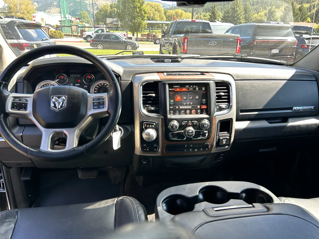 Used 2017 Silver Ram Laramie image 13