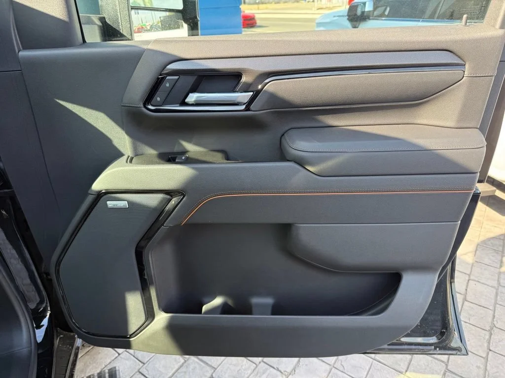 New 2026 Onyx Black GMC AT4 image 18
