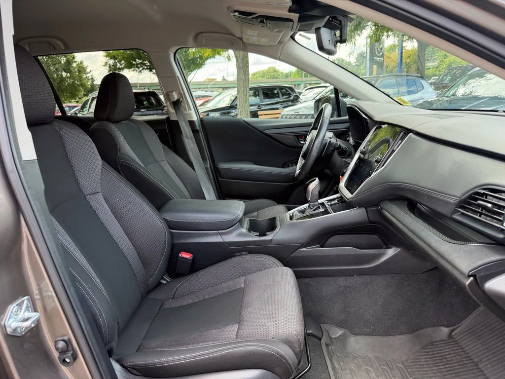 Used 2024 Brilliant Bronze Metallic Subaru Premium image 27