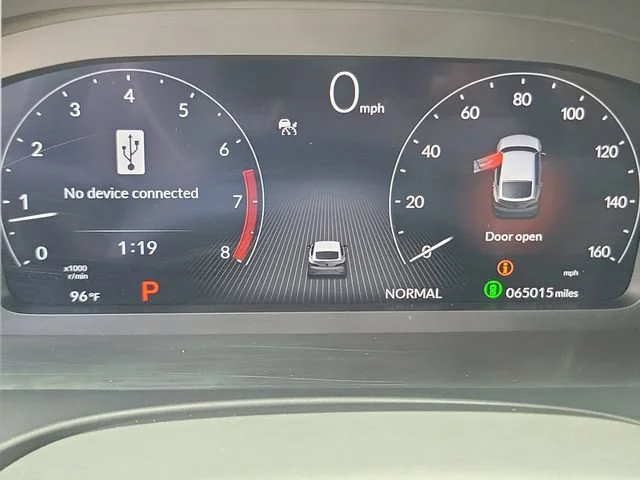 Used 2024  Acura BASE image 21