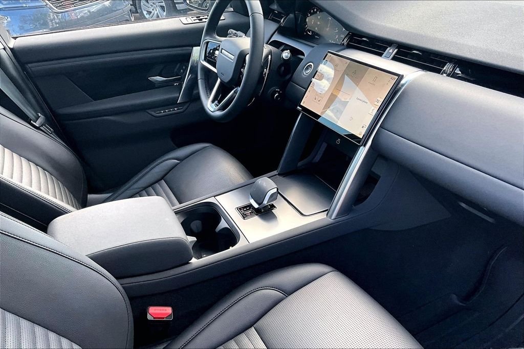 Certified Used 2025 Silver Land Rover S image 9