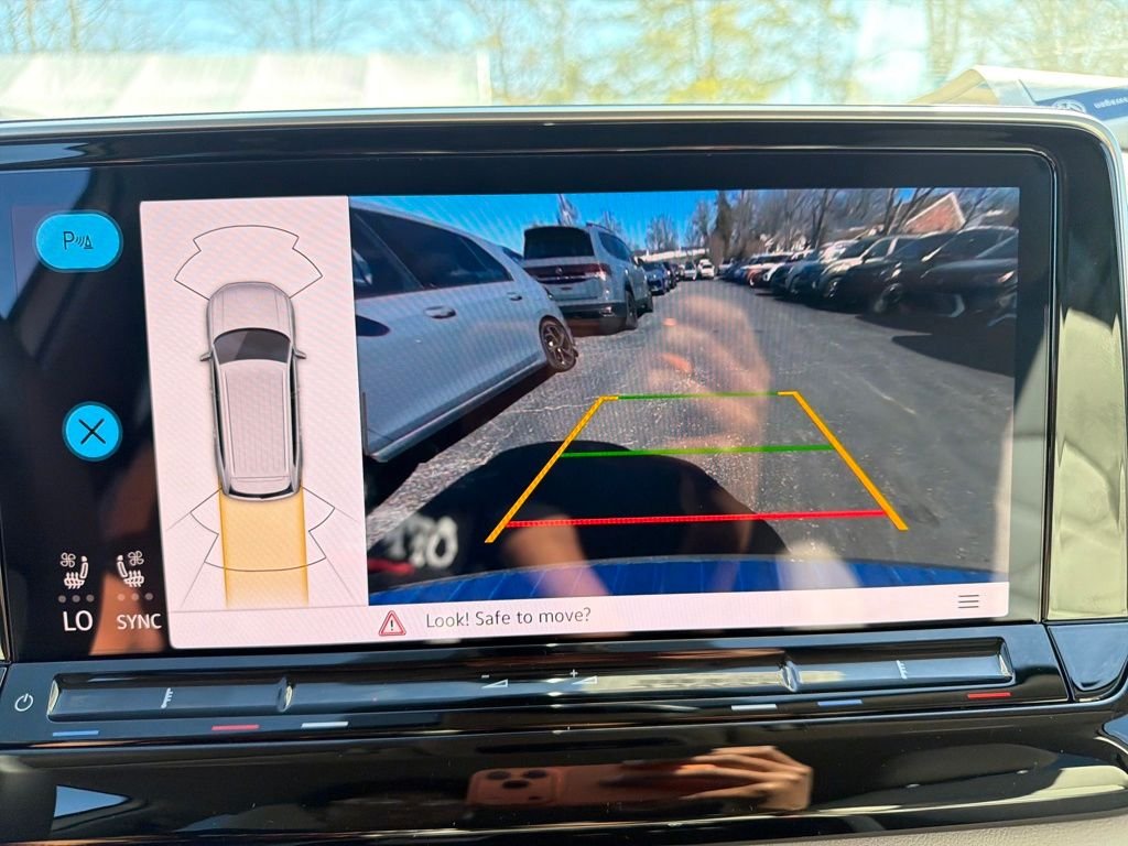 New 2026  Volkswagen SE w/Technology image 21