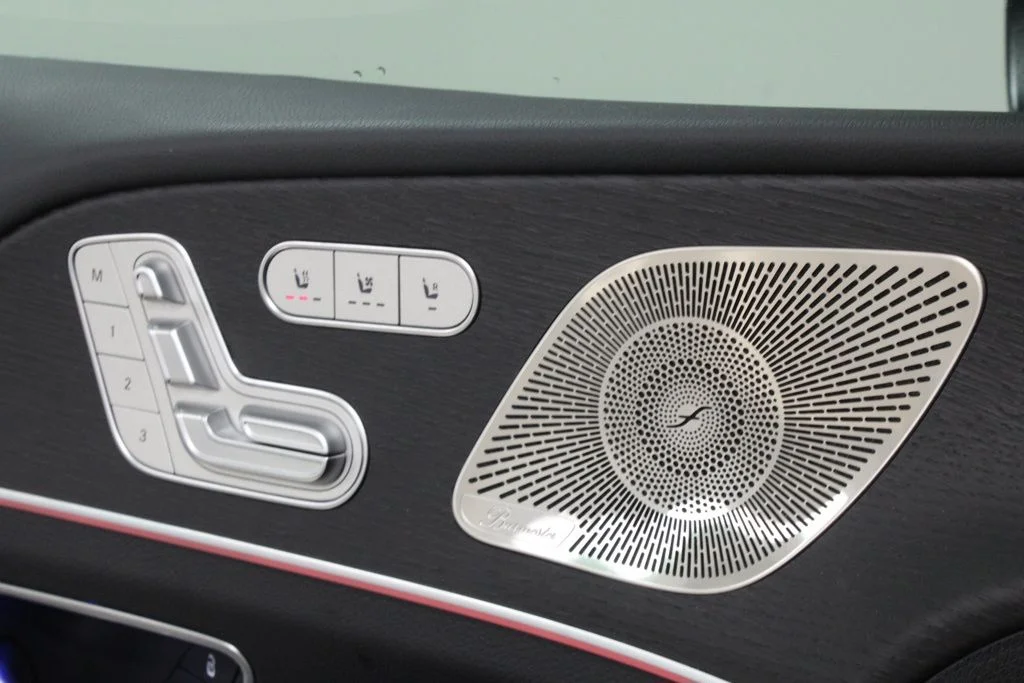 Used 2025 Black Mercedes-Benz GLS 450 image 18