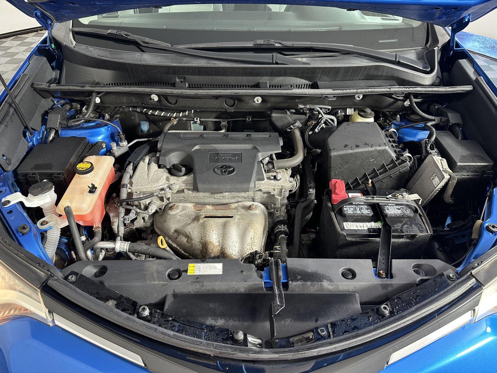 Used 2017 Electric Storm Blue Toyota XLE image 24